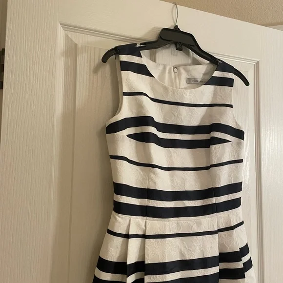 CARMEN MARC VALVO Point Of Sail Dress in Blue And White Stripe - Picture 7 of 15